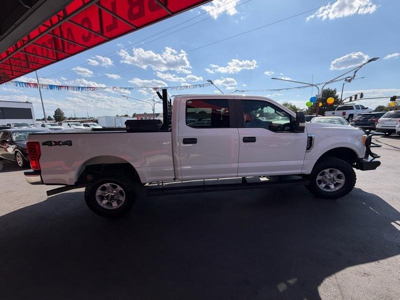 Ford F-250 SD XL Crew Cab Long Bed 4WD 2017
