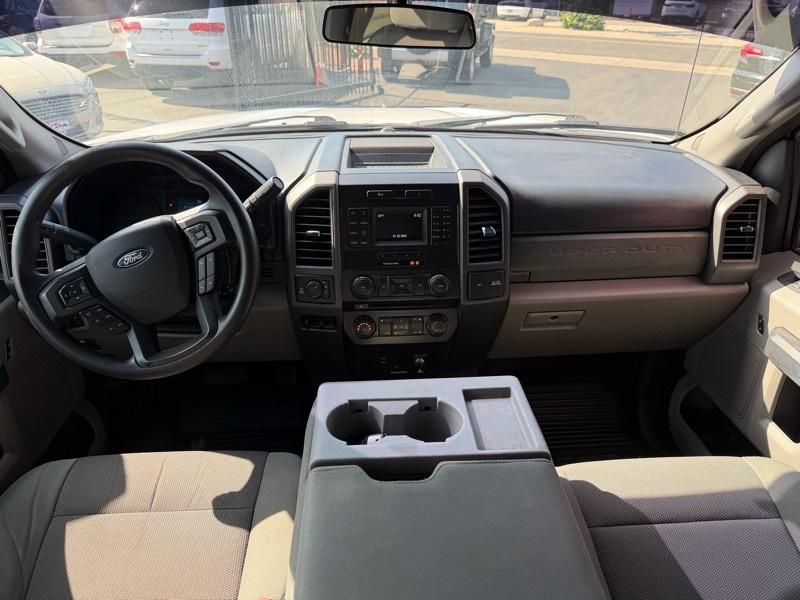 Ford F-250 SD XL Crew Cab Long Bed 4WD 2017