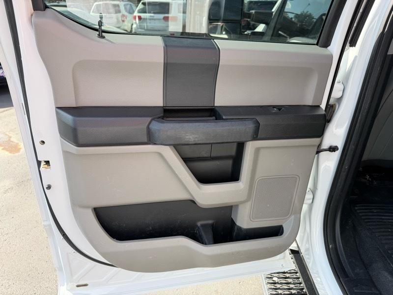 Ford F-250 SD XL Crew Cab Long Bed 4WD 2017