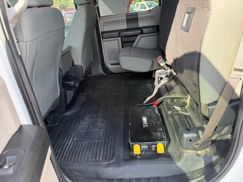 Ford F-250 SD XL Crew Cab Long Bed 4WD 2017