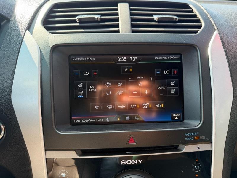 Ford Explorer Limited FWD 2012