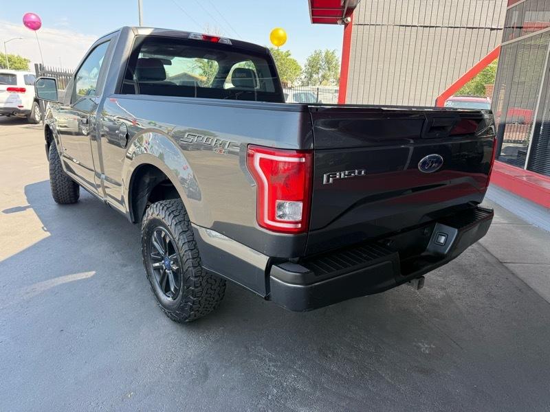 Ford F-150 XL Reg. Cab Short Bed 4WD 2016
