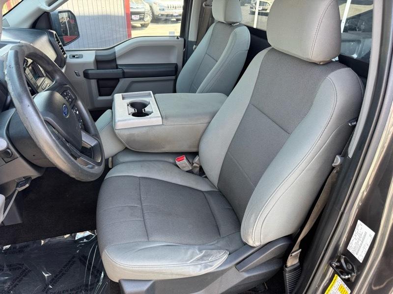 Ford F-150 XL Reg. Cab Short Bed 4WD 2016