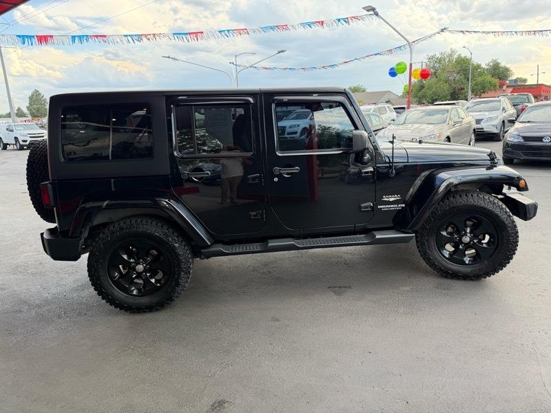 Jeep Wrangler Unlimited Sahara 4WD 2015