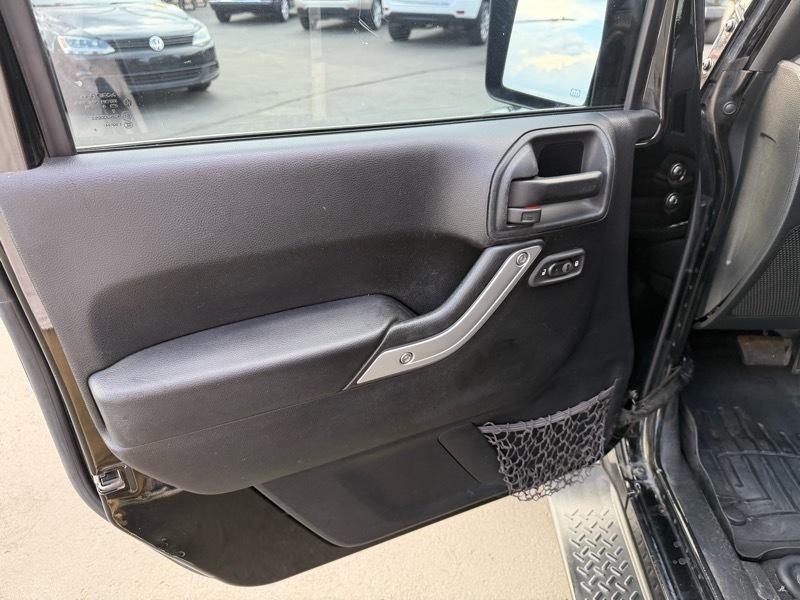 Jeep Wrangler Unlimited Sahara 4WD 2015