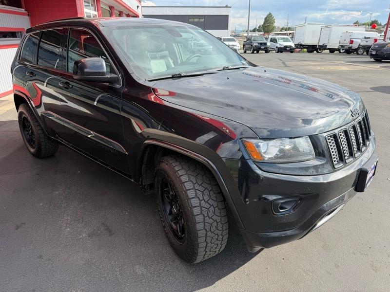 Jeep Grand Cherokee Laredo 4WD 2015
