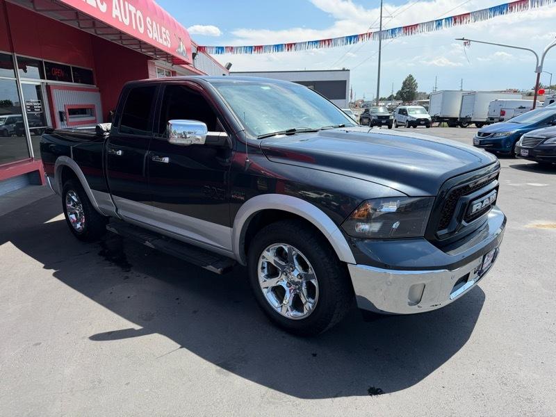 RAM 1500 Laramie Quad Cab 4WD 2014