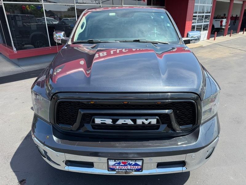 RAM 1500 Laramie Quad Cab 4WD 2014