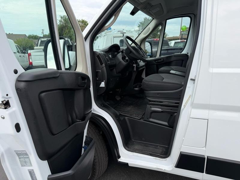 RAM Promaster 1500 Low Roof Tradesman 136-in. WB 2019