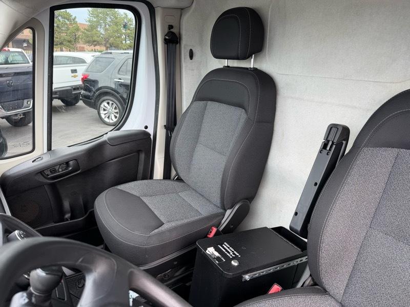 RAM Promaster 1500 Low Roof Tradesman 136-in. WB 2019