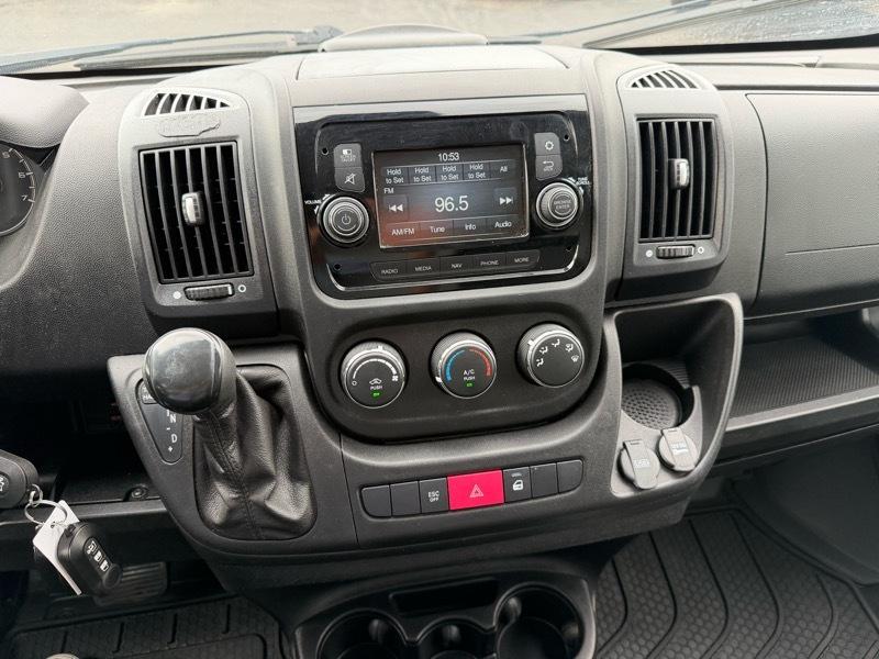 RAM Promaster 1500 Low Roof Tradesman 136-in. WB 2019