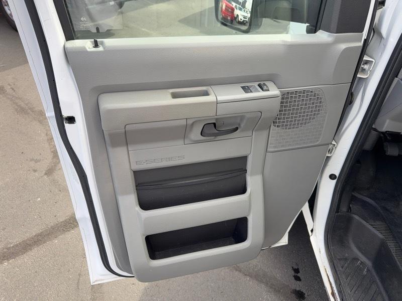 Ford Econoline E350 2019