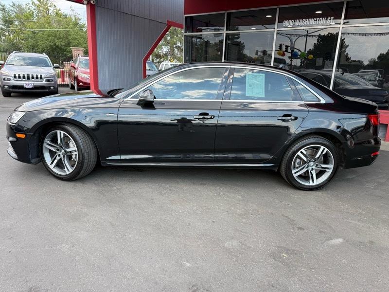 Audi A4 2.0T Premium Plus quattro Sedan 2017