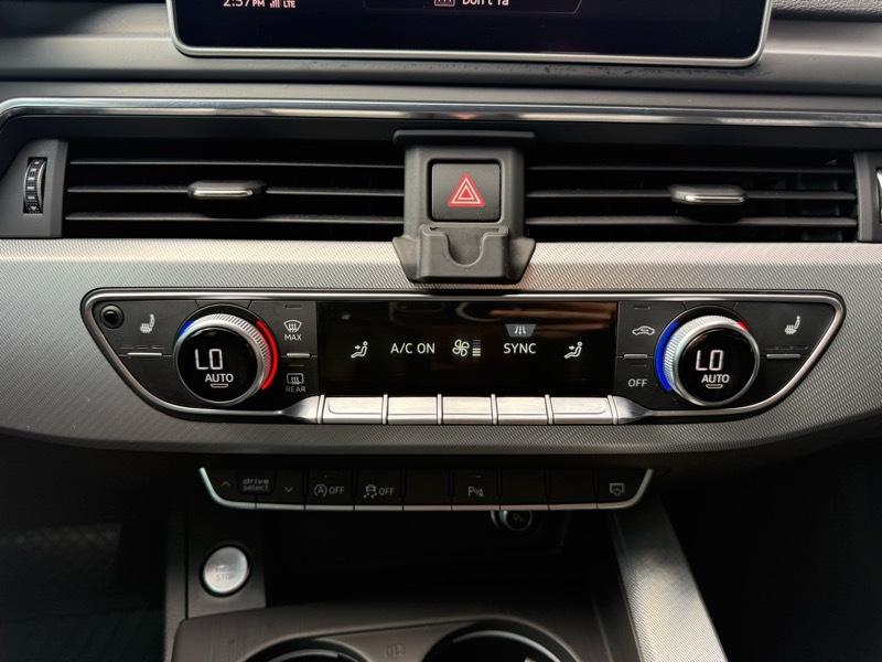 Audi A4 2.0T Premium Plus quattro Sedan 2017