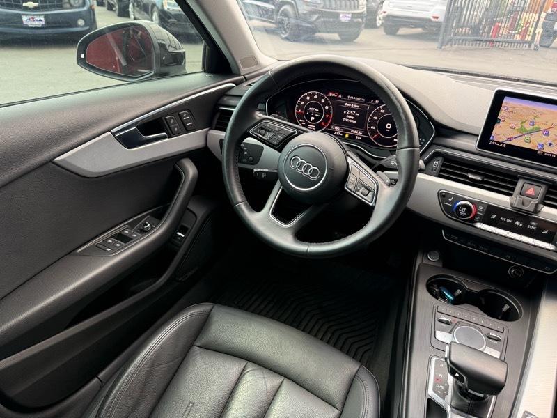 Audi A4 2.0T Premium Plus quattro Sedan 2017