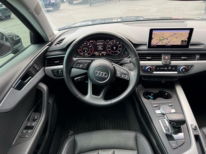 Audi A4 2.0T Premium Plus quattro Sedan 2017