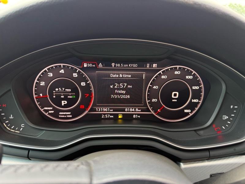 Audi A4 2.0T Premium Plus quattro Sedan 2017
