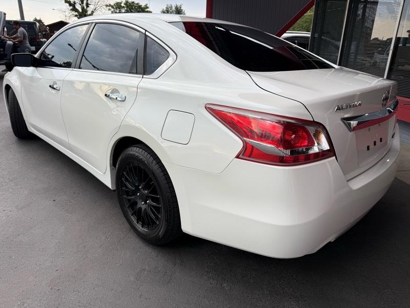 Nissan Altima 2.5 2013