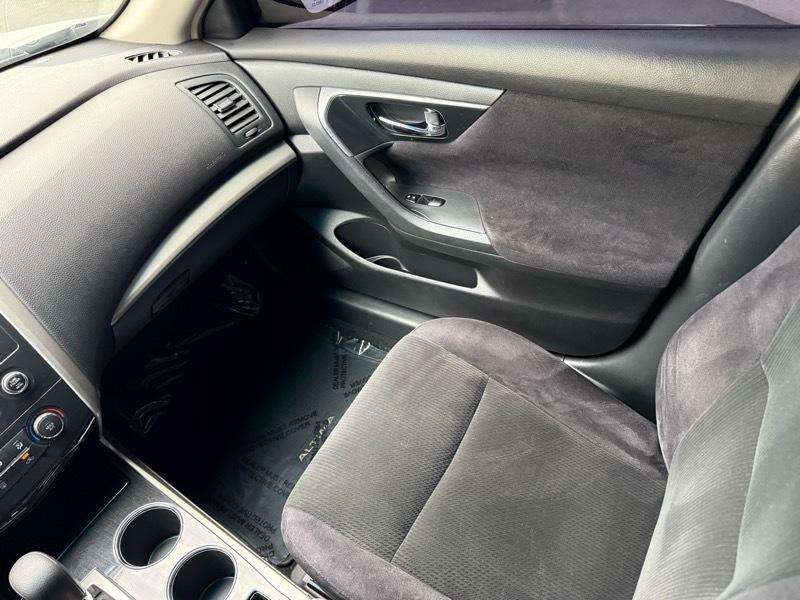 Nissan Altima 2.5 2013