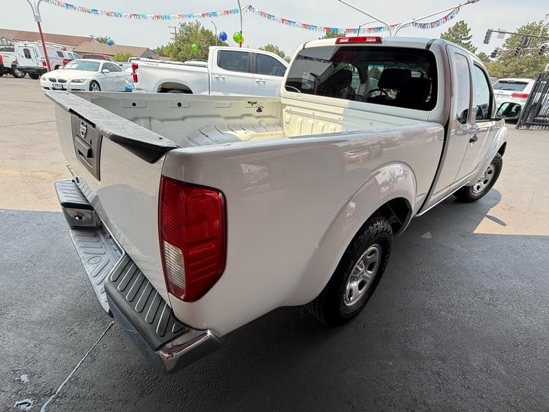 Nissan Frontier S King Cab I4 5MT 2WD 2016