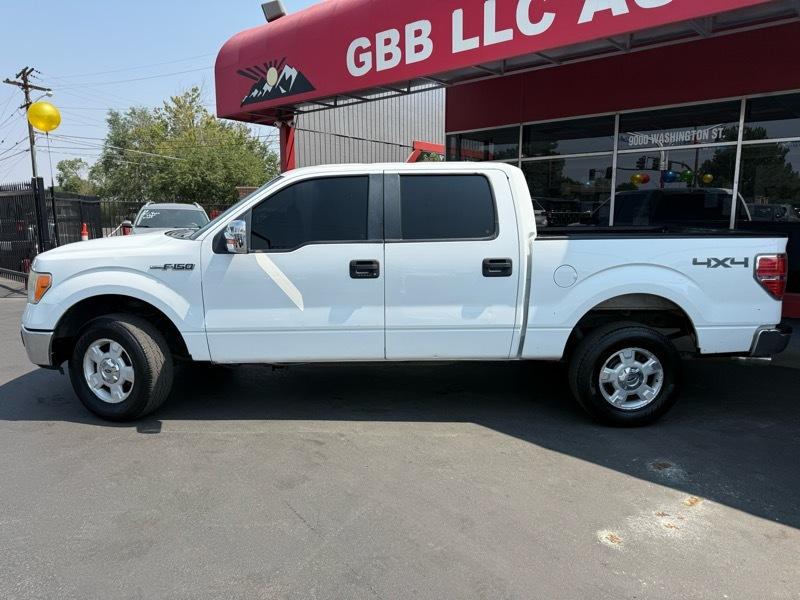 Ford F-150 XL SuperCrew 5.5-ft. Bed 4WD 2013