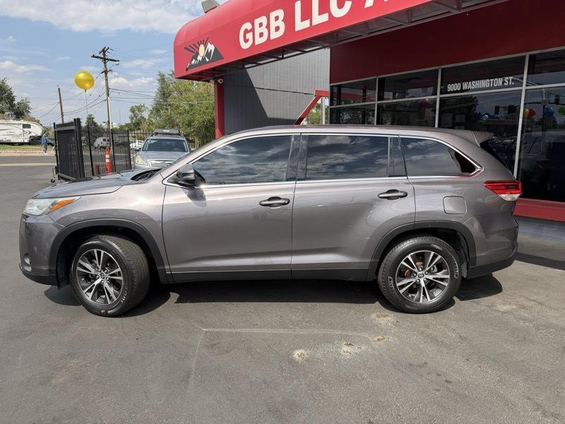 Toyota Highlander LE FWD I4 2019