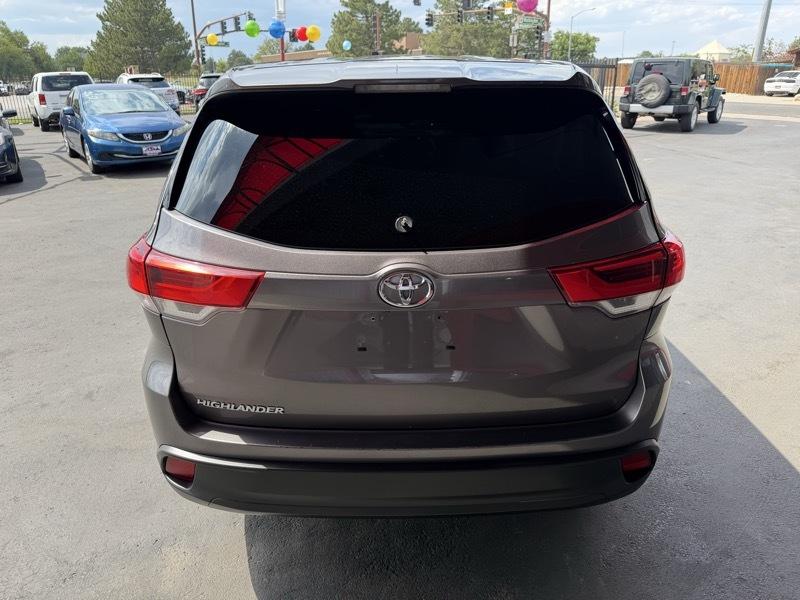 Toyota Highlander LE FWD I4 2019