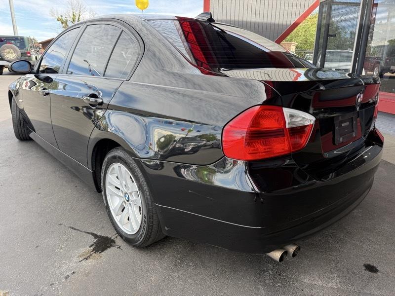 BMW 3-Series 325xi Sedan 2006