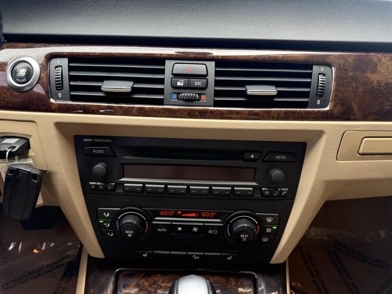 BMW 3-Series 325xi Sedan 2006