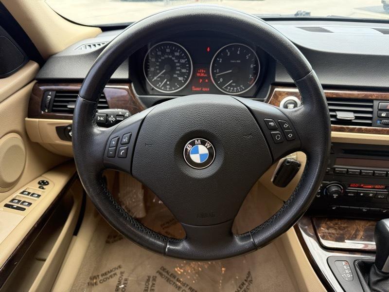 BMW 3-Series 325xi Sedan 2006