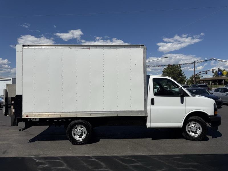 Chevrolet Express G3500 139" 2020