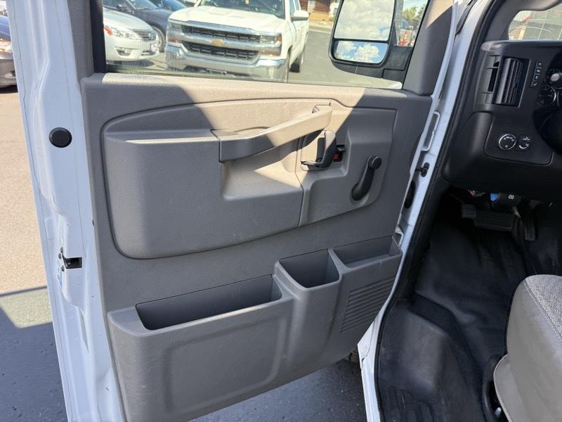 Chevrolet Express G3500 139" 2020