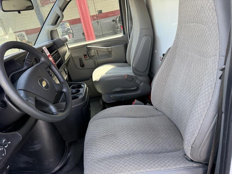 Chevrolet Express G3500 139" 2020