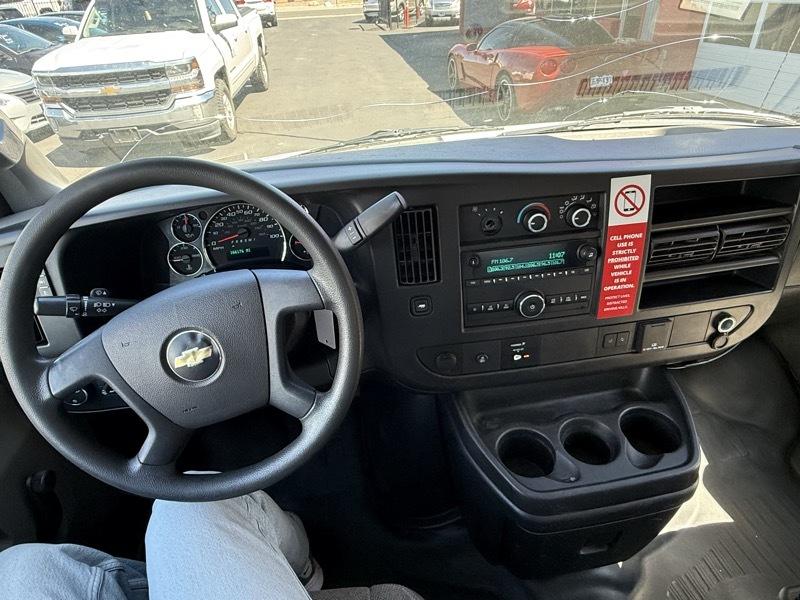 Chevrolet Express G3500 139" 2020