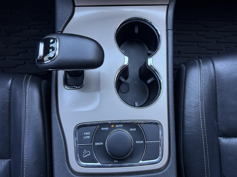 Jeep Grand Cherokee Limited 4WD 2015