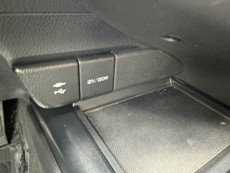 Toyota Camry L 2019