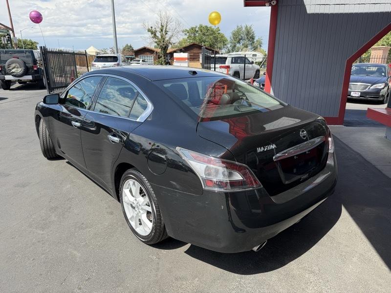 Nissan Maxima S 2014
