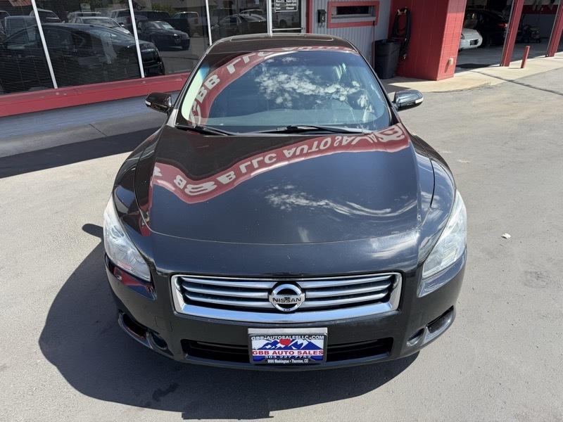 Nissan Maxima S 2014
