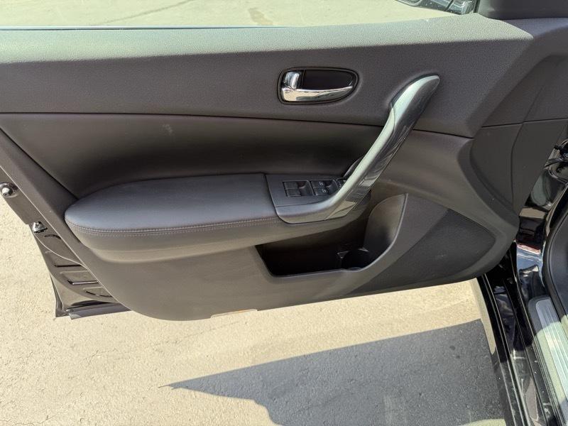 Nissan Maxima S 2014