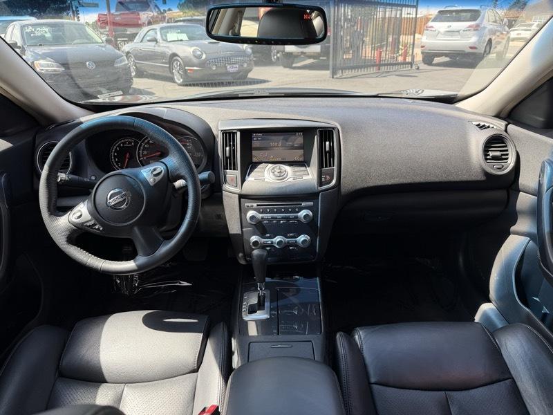Nissan Maxima S 2014