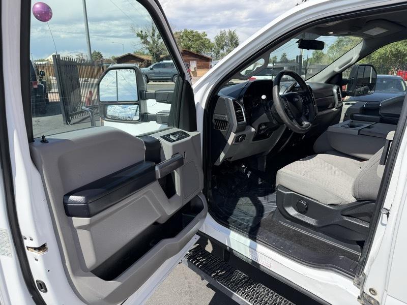 Ford F-250 SD XL SuperCab 4WD 2018