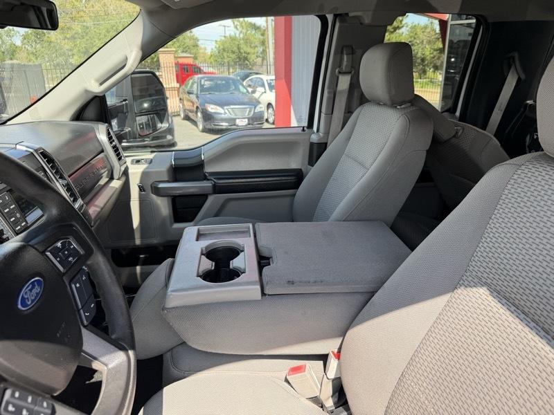Ford F-250 SD XL SuperCab 4WD 2018
