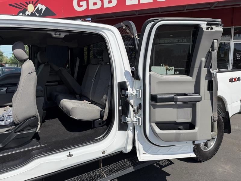 Ford F-250 SD XL SuperCab 4WD 2018