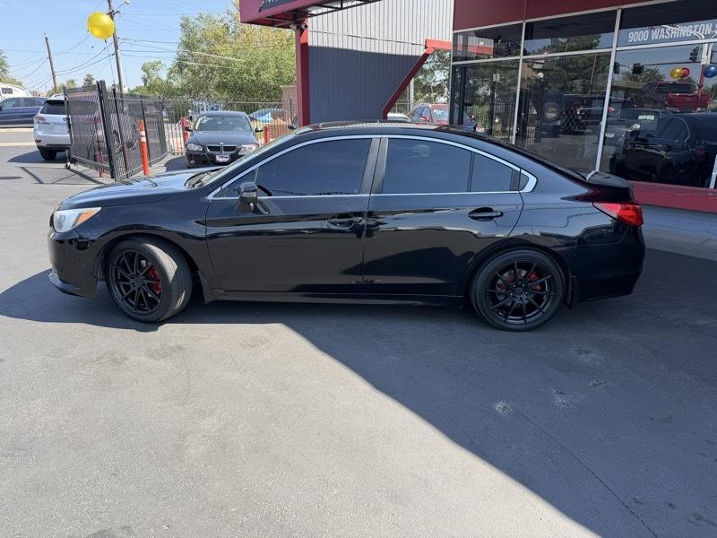 Subaru Legacy 2.5i Limited 2016