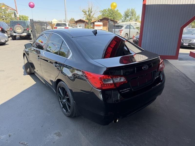 Subaru Legacy 2.5i Limited 2016
