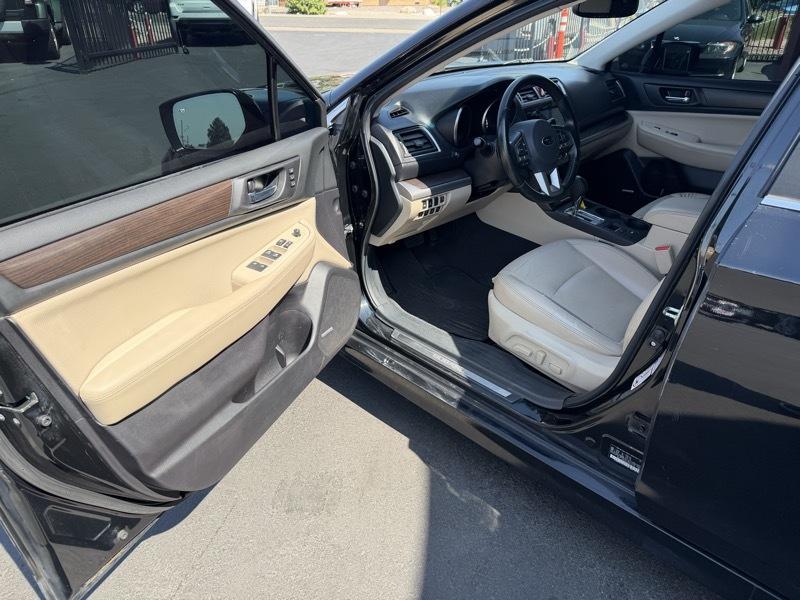 Subaru Legacy 2.5i Limited 2016