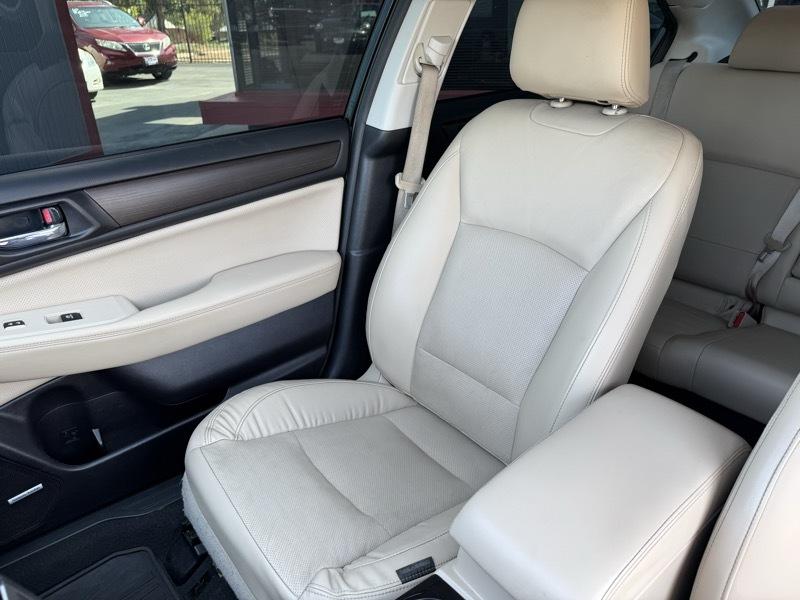 Subaru Legacy 2.5i Limited 2016