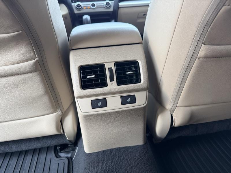 Subaru Legacy 2.5i Limited 2016