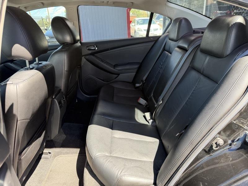 Nissan Altima 2.5 S 2012