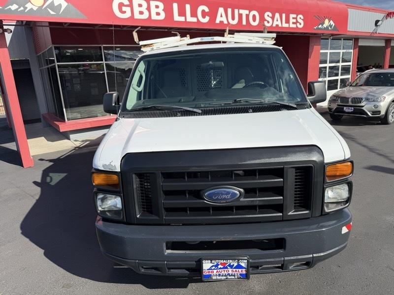 Ford Econoline E-250 2011